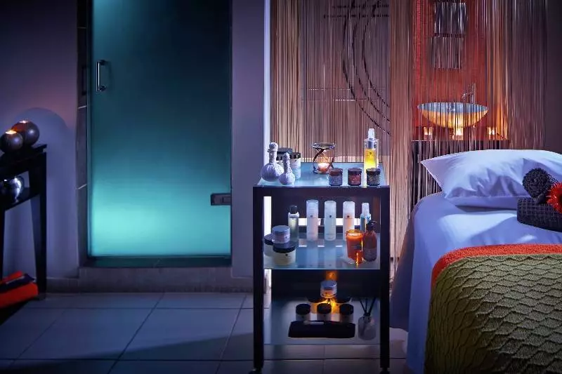 Alexander House Hotel & Utopia Spa