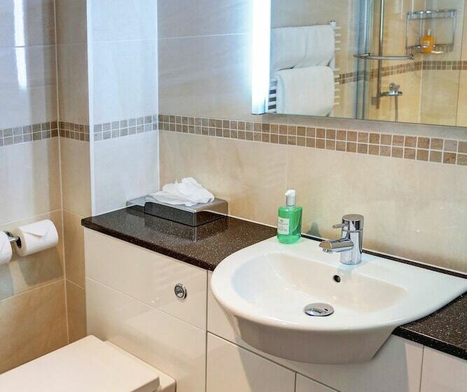 فندق The Tollgate Bed & Breakfast