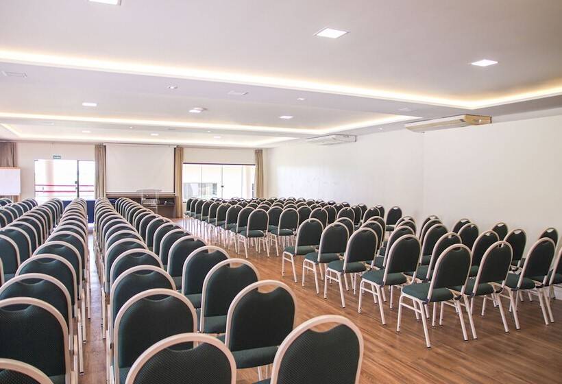 Отель Complexo Eco Cataratas Resort By Sj