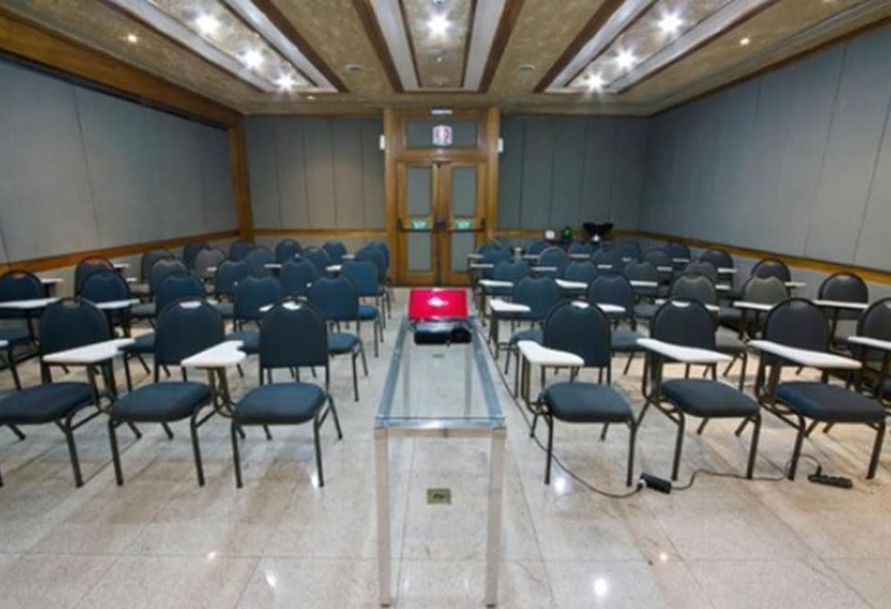 Da Vinci Hotel & Conventions