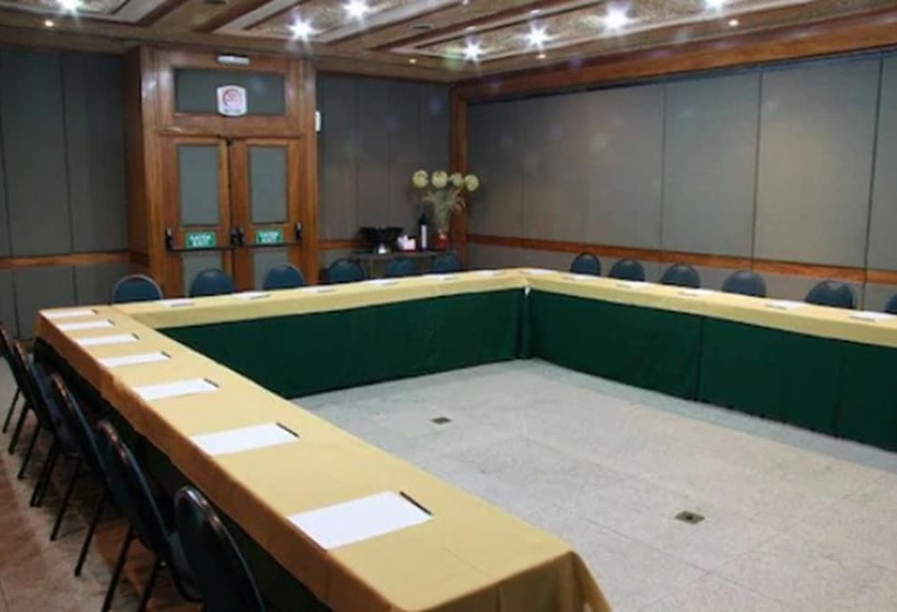 Da Vinci Hotel & Conventions