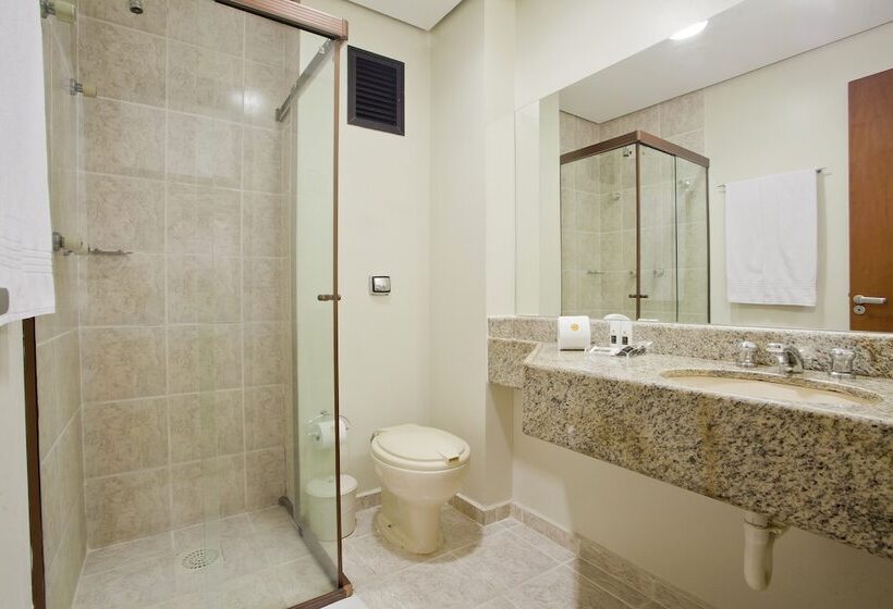 בית מלון כפרי Faial Prime Suites