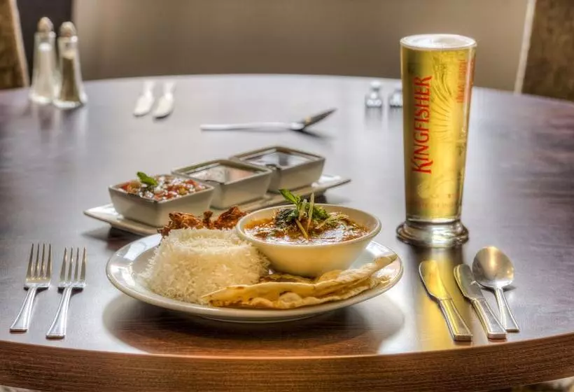 Отель Garner Reading City Centre By Ihg