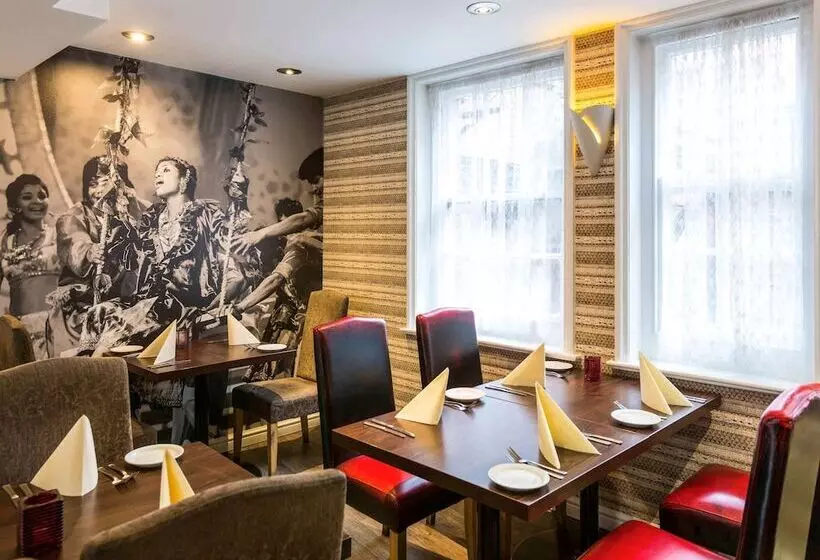 Отель Garner Reading City Centre By Ihg