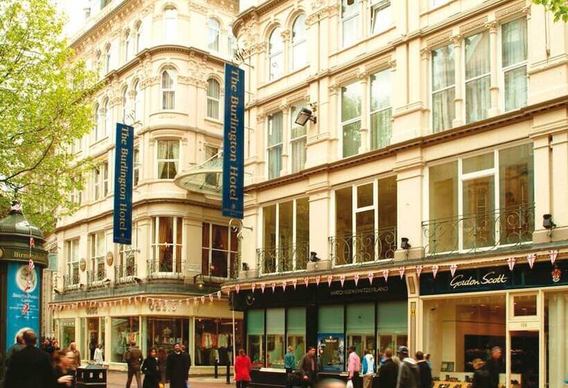 هتل Macdonald Burlington