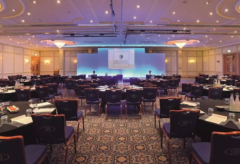 Отель Macdonald Burlington