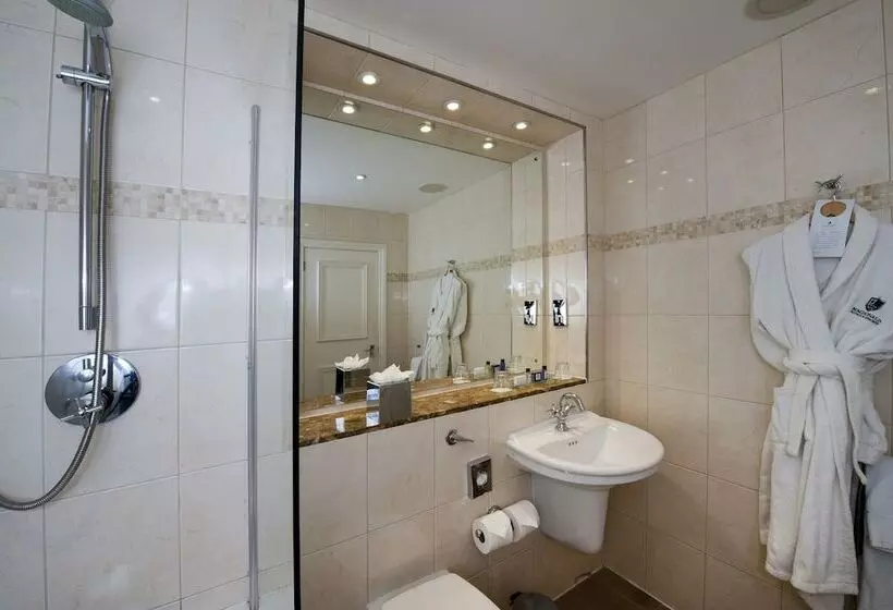 Отель Macdonald Burlington