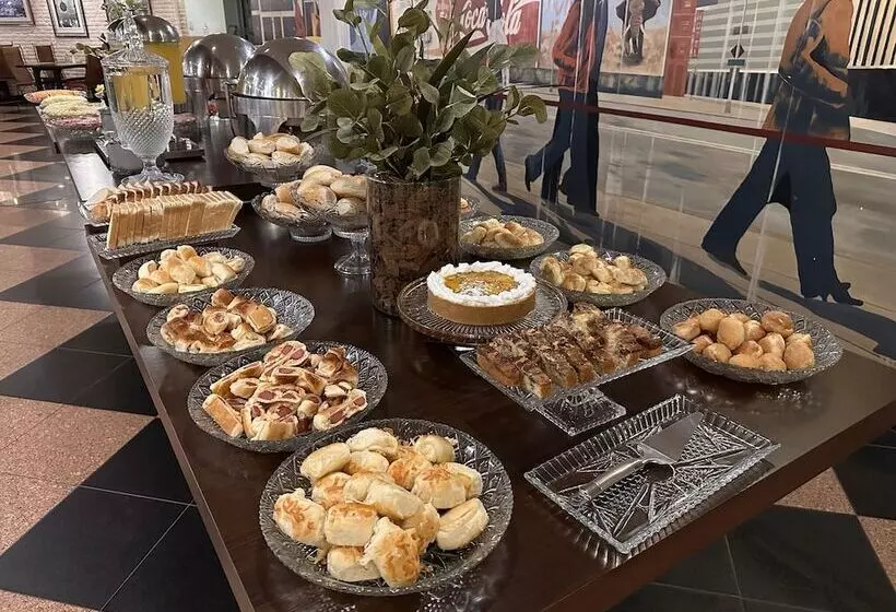 فندق Manhattan Plaza