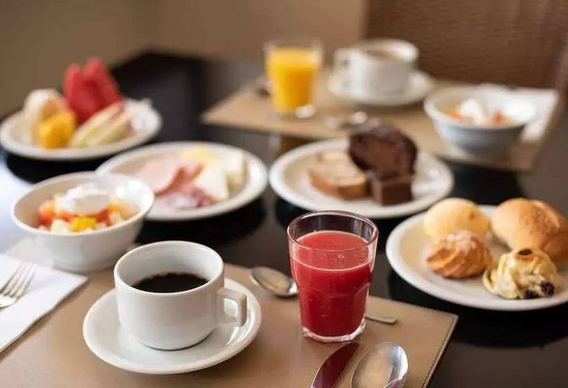 فندق Manhattan Plaza