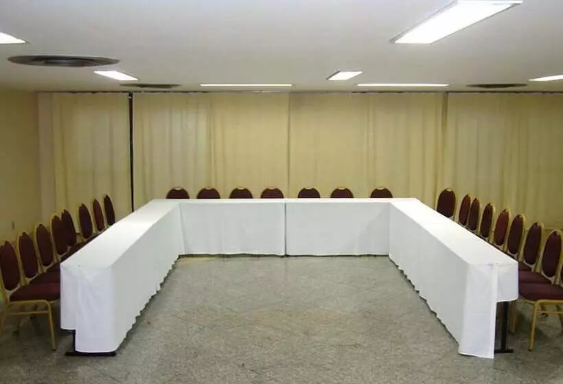 Отель Phenícia Bittar