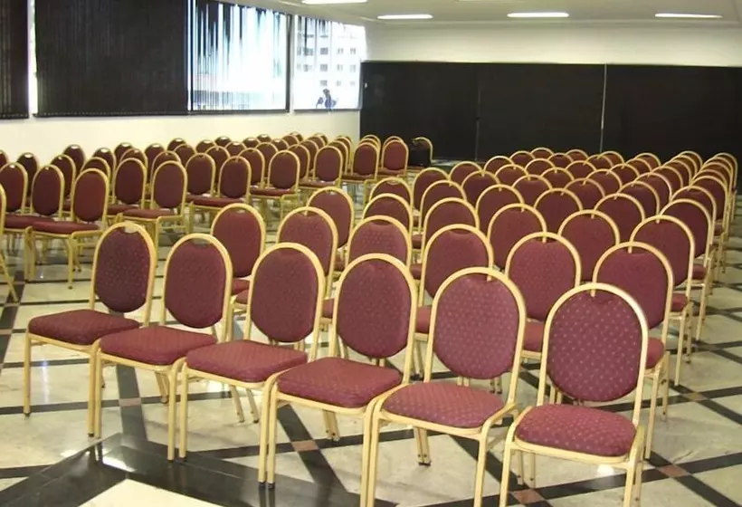 Отель Phenícia Bittar