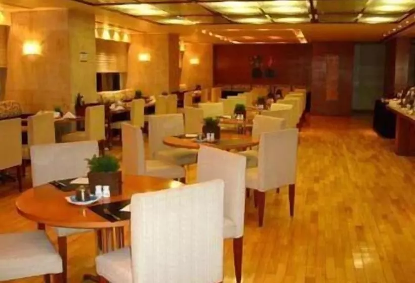 Отель Phenícia Bittar