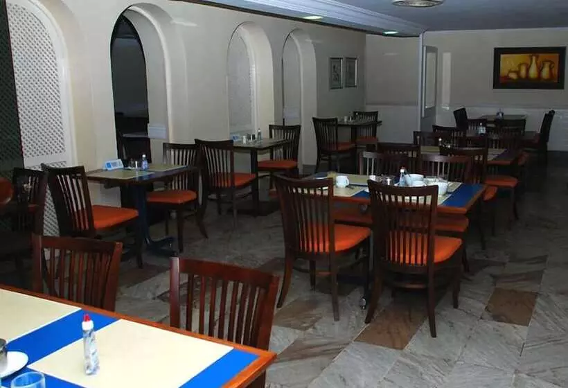 Отель Phenícia Bittar