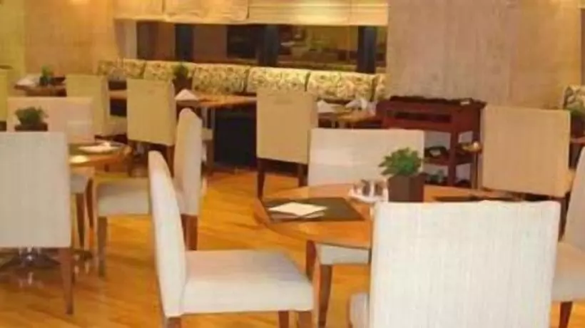 Отель Phenícia Bittar