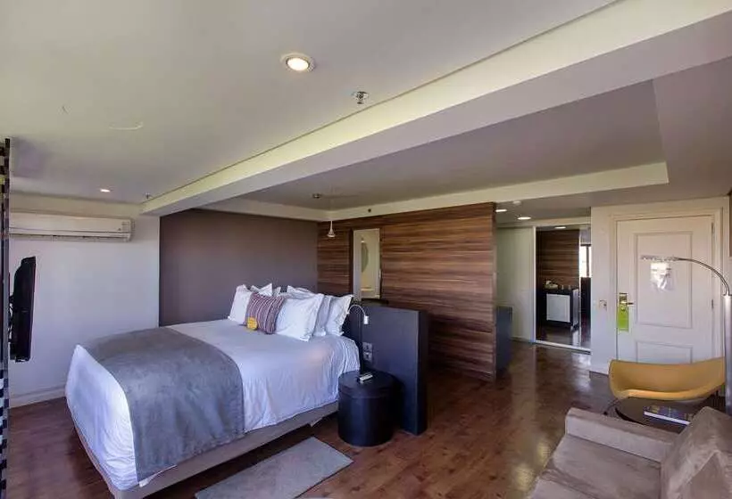 Art Hotel Transamerica Collection