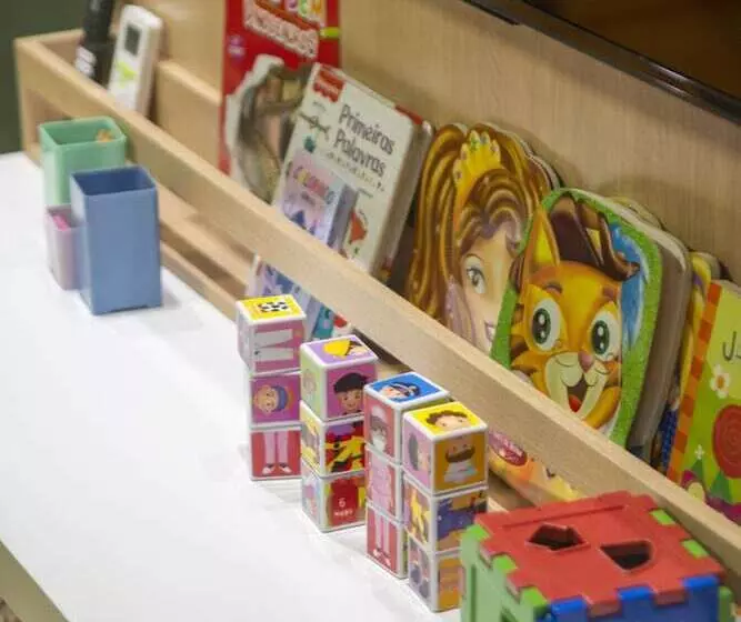 호텔 Rafain Centro