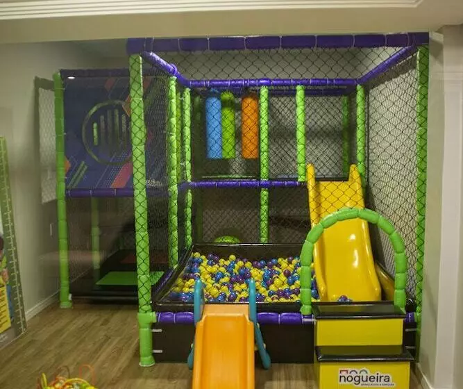 호텔 Rafain Centro