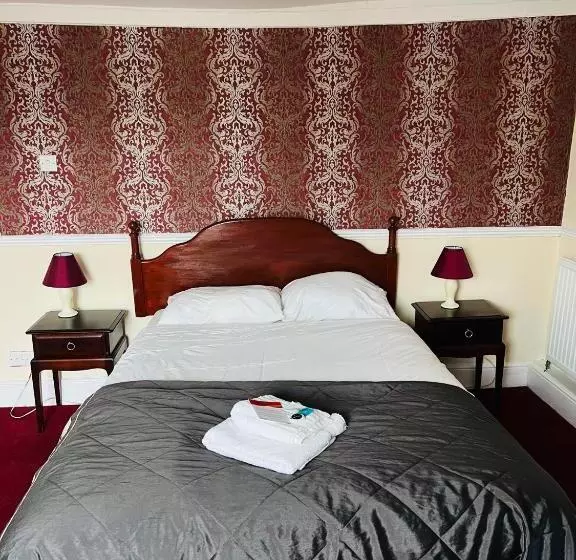 Crown Hotel Brackley