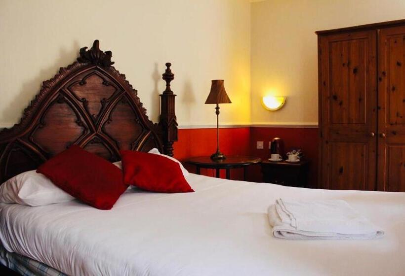 Crown Hotel Brackley