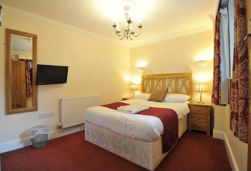 Crown Hotel Brackley
