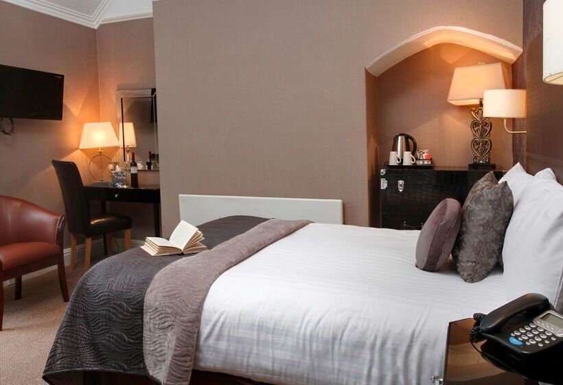 Glendower Hotel Bw Signature Collection