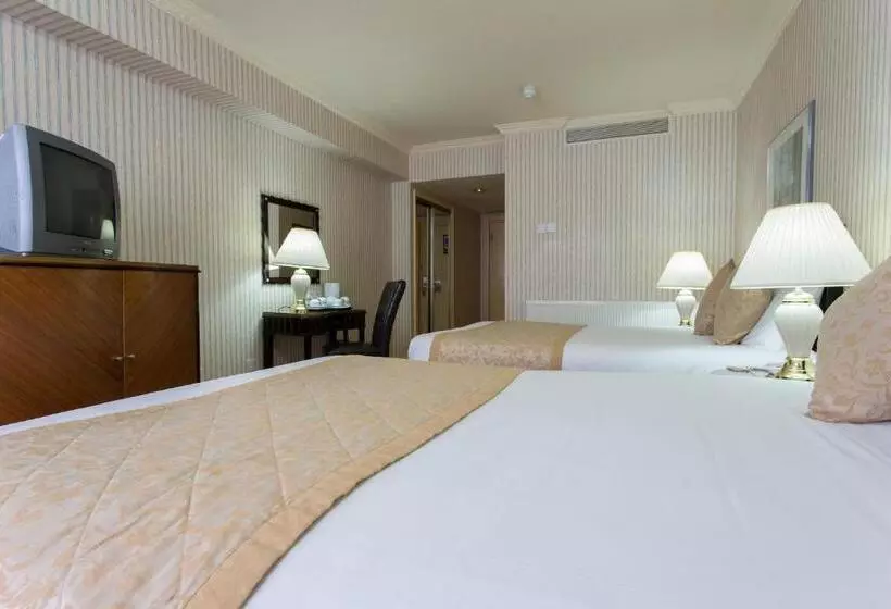 Britannia Country House Hotel & Spa