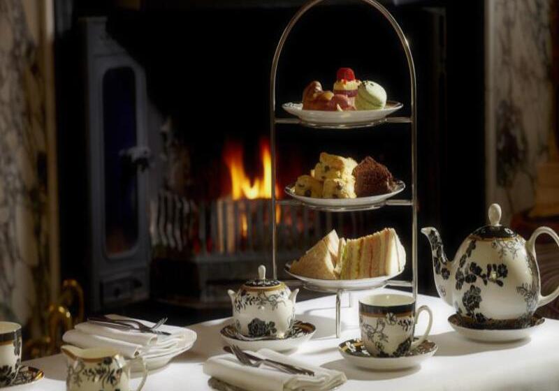 فندق Brockencote Hall