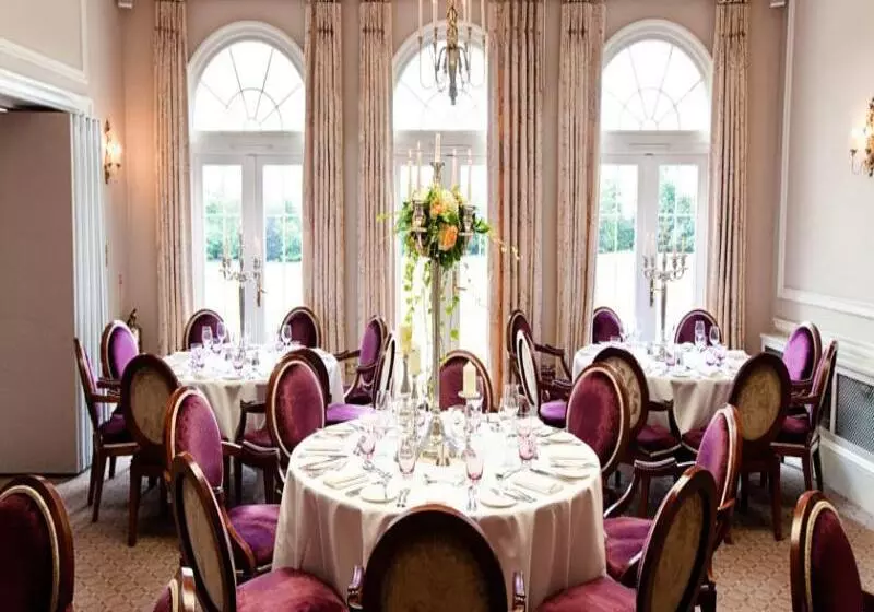 酒店 Brockencote Hall