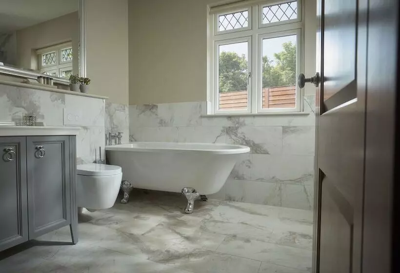 酒店 Brockencote Hall