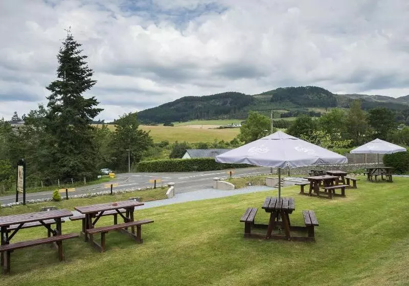 Craigvrack Hotel & Restaurant