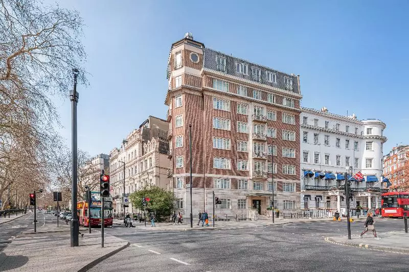 Отель Fountain House