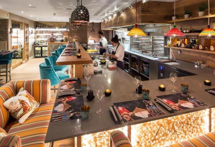 Gilpin Hotel & Lake House