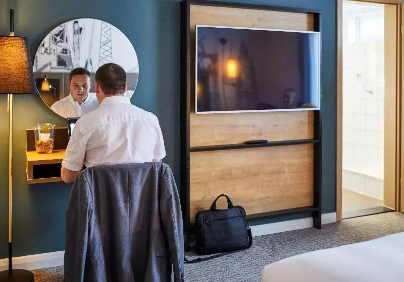 酒店 Mercure Cardiff North