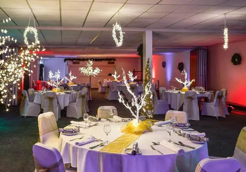 酒店 Mercure Cardiff North