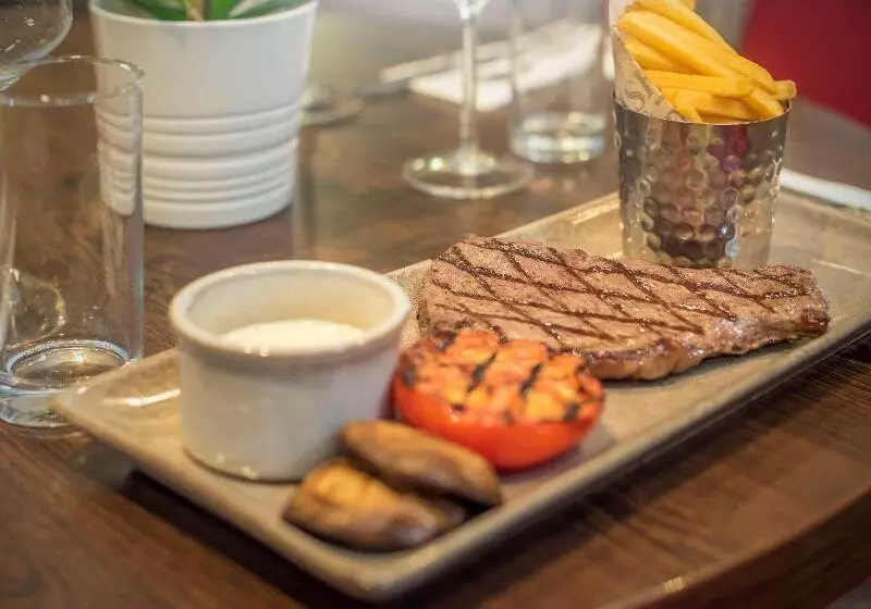 酒店 Mercure Cardiff North