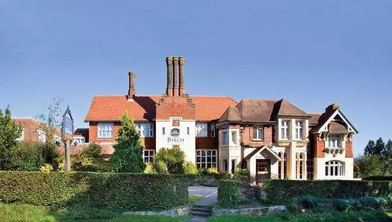 בית מלון כפרי The Birch