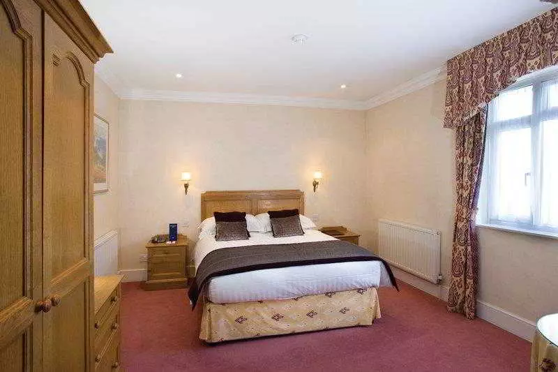 בית מלון כפרי The Birch