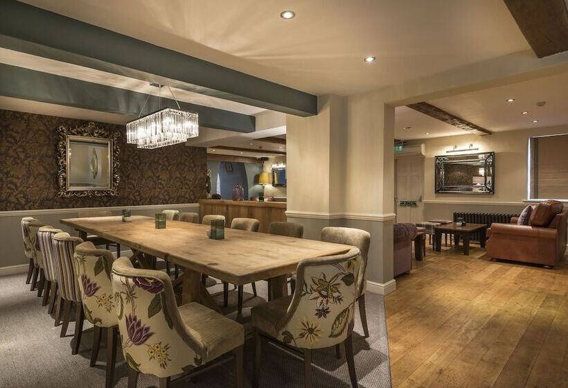 The Royal Oak Hotel, Welshpool, Mid Wales