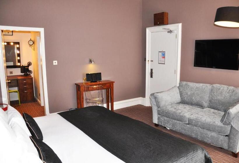 Carmelite Hotel; Bw Signature Collection