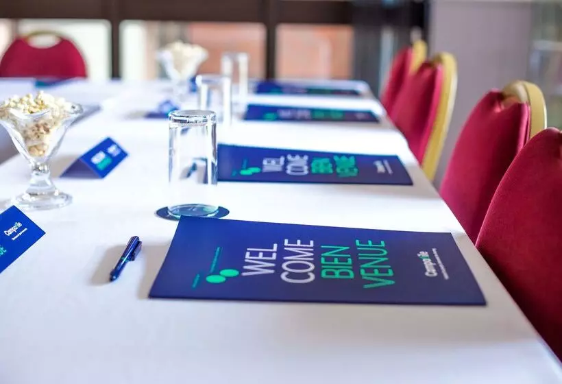 Campanile Hotel Washington