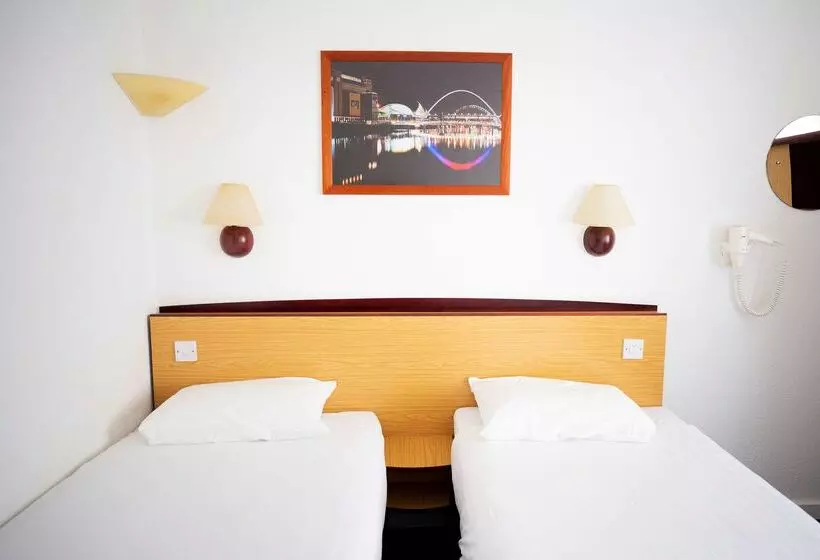 Campanile Hotel Washington