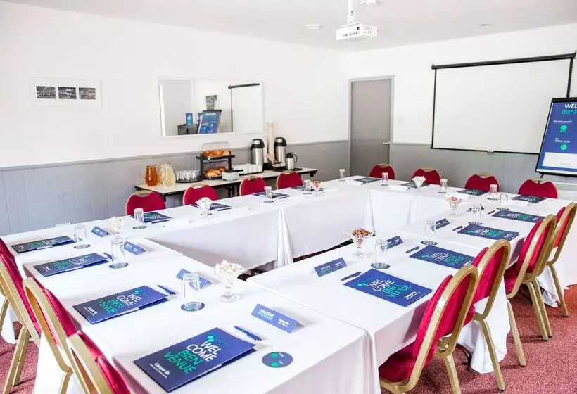 Campanile Hotel Washington