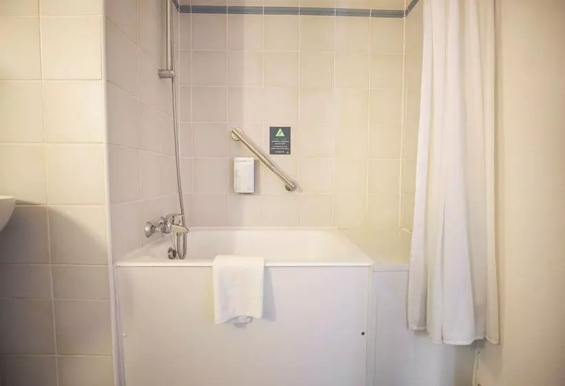 Campanile Hotel Washington