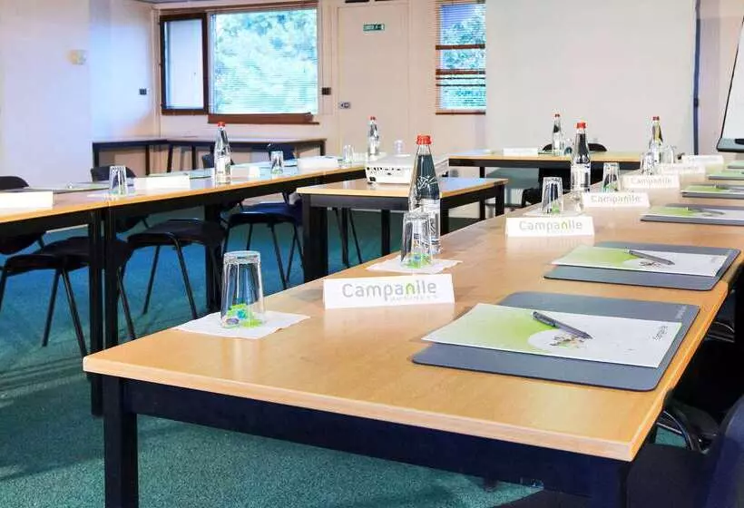 Campanile Hotel Washington