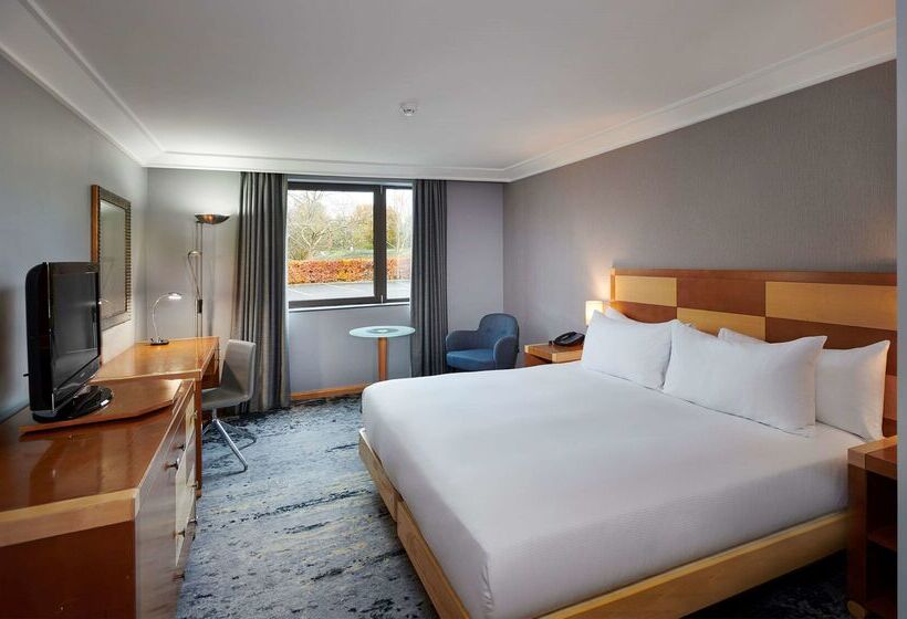 Szálloda Doubletree By Hilton  Swindon