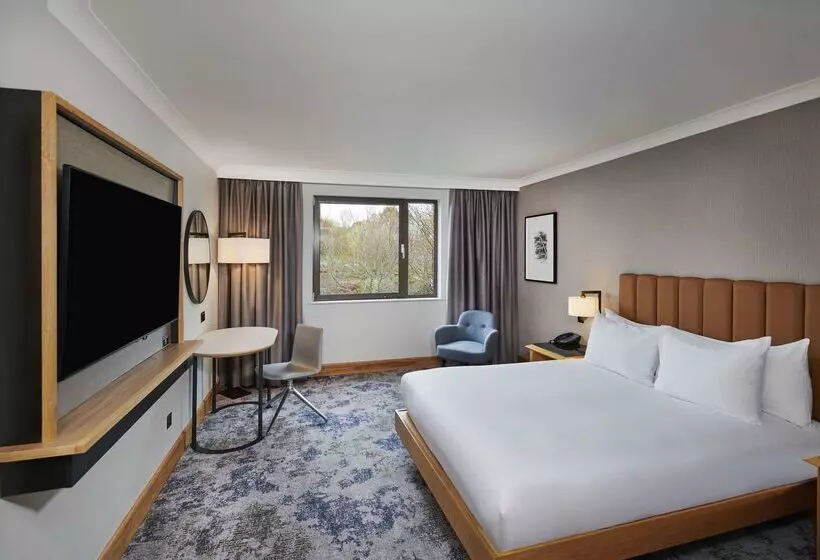 Hotel Doubletree By Hilton  Swindon
