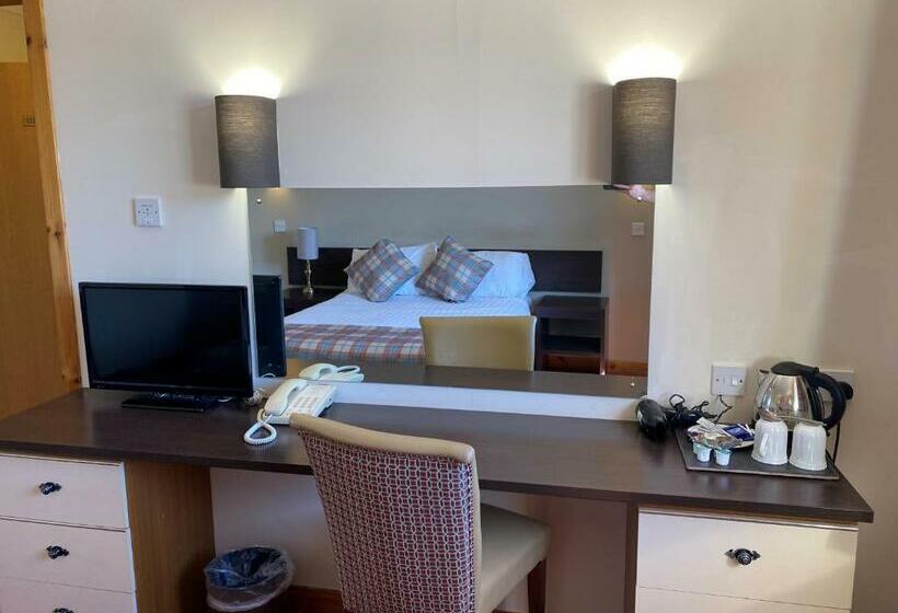 Highlander Hotel ‘a Bespoke Hotel’