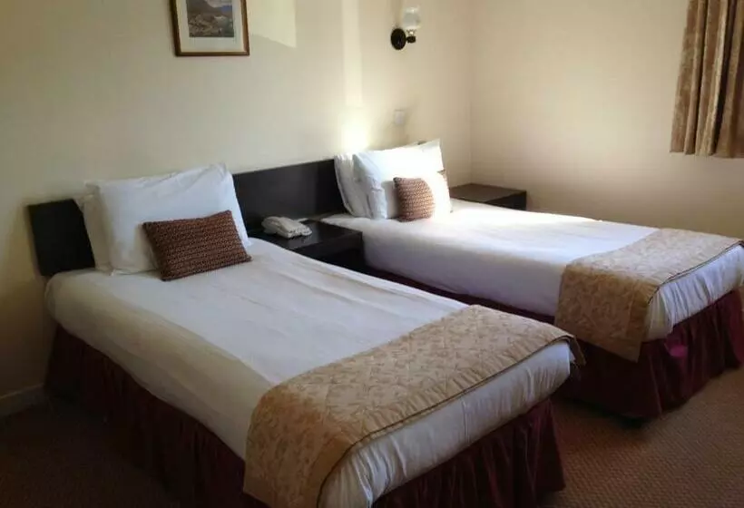 Highlander Hotel ‘a Bespoke Hotel’