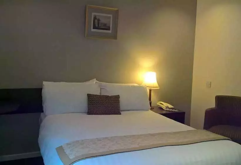 Highlander Hotel ‘a Bespoke Hotel’