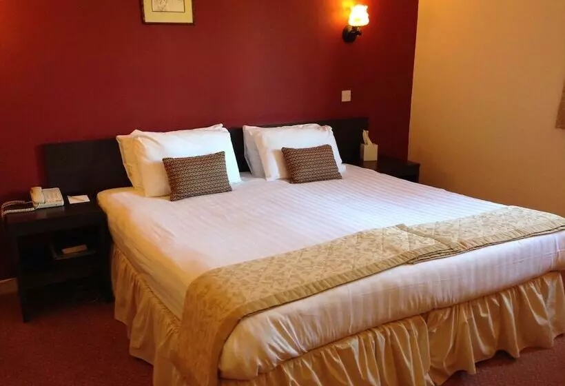 Highlander Hotel ‘a Bespoke Hotel’